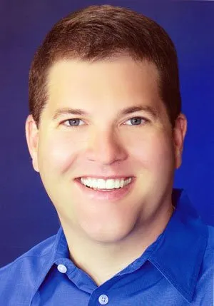 patient smiling after successful treatment at Fountaingrove Dentistry