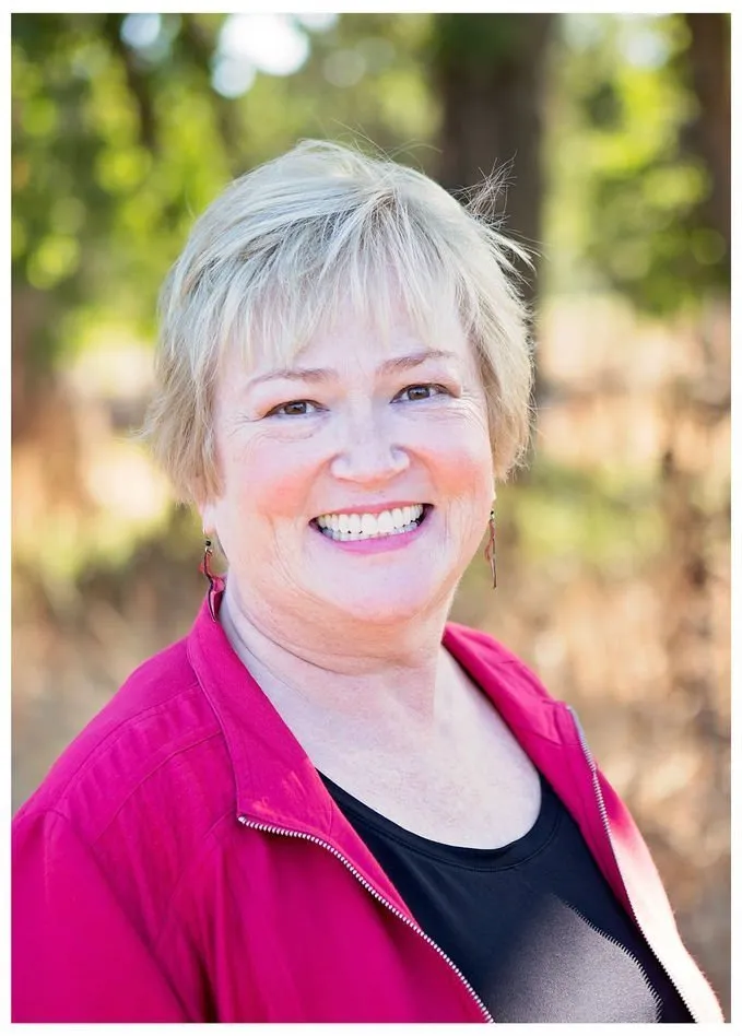 patient smiling after successful treatment at Fountaingrove Dentistry